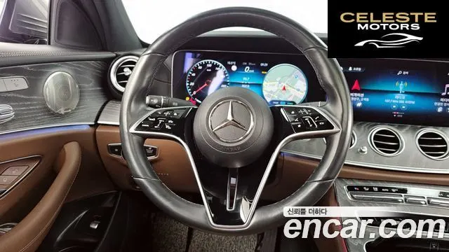MERCEDES BENZ E-Classe W213 E350 4MATIC Avantgarde 2022 — photo 13 sur 20