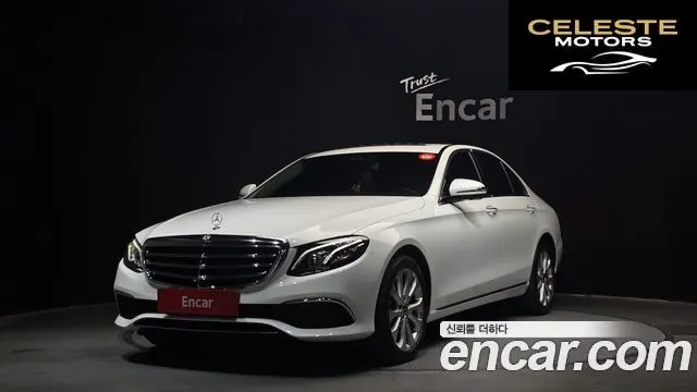MERCEDES BENZ E-Classe W213 E300 4MATIC Exclusive 2018 — photo 25 sur 26