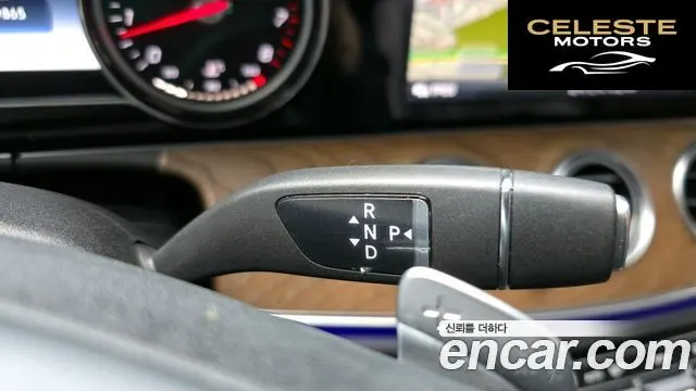 MERCEDES BENZ E-Classe W213 E300 4MATIC Exclusive 2018 — photo 9 sur 26