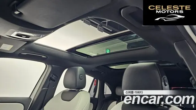MERCEDES BENZ GLA-Classe H247 GLA250 4MATIC 2023 — photo 19 sur 26