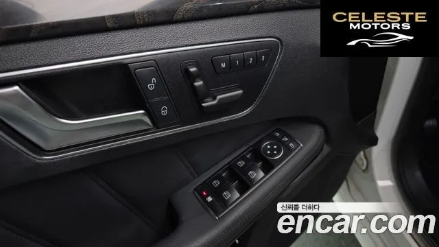 MERCEDES BENZ E-Classe W212 E220 CDI Avantgarde 2013 — photo 18 sur 20