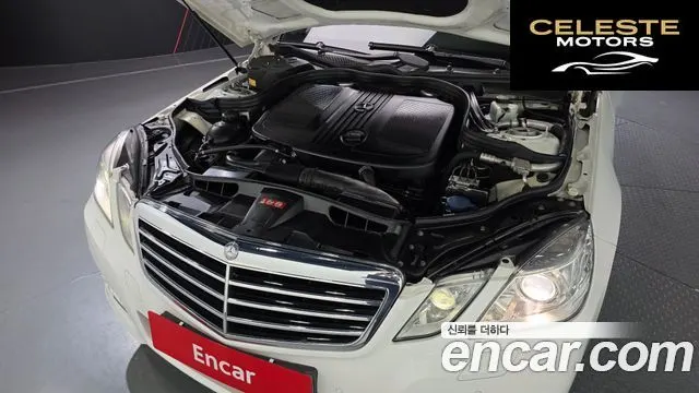 MERCEDES BENZ E-Classe W212 E220 CDI Avantgarde 2013 — photo 6 sur 20