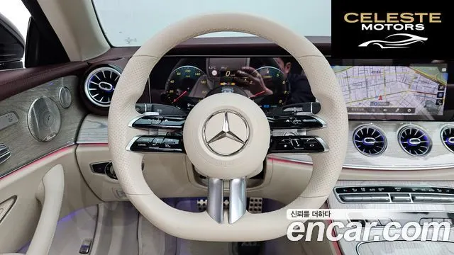 MERCEDES BENZ E-Classe W213 E450 4MATIC Cabriolet 2021 — photo 13 sur 20