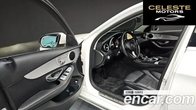 MERCEDES BENZ C-Classe W205 C200 Avantgarde 2017 — photo 11 sur 20