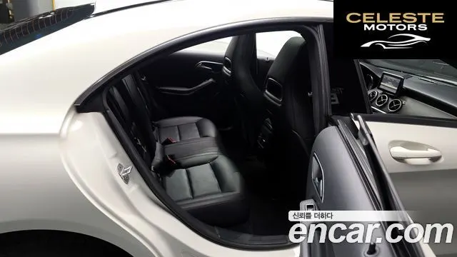 MERCEDES BENZ CLA-Classe C117 CLA200 CDI 2014 — photo 12 sur 20
