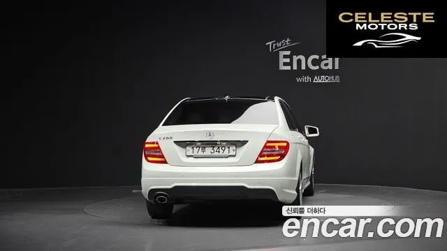 MERCEDES BENZ C-Classe W204 C200 CGI Avantgarde 2012 — photo 4 sur 20