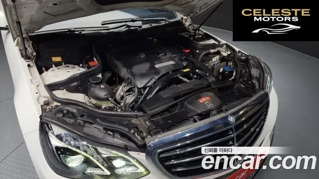 MERCEDES BENZ E-Classe W212 E200 2014 — photo 6 sur 20
