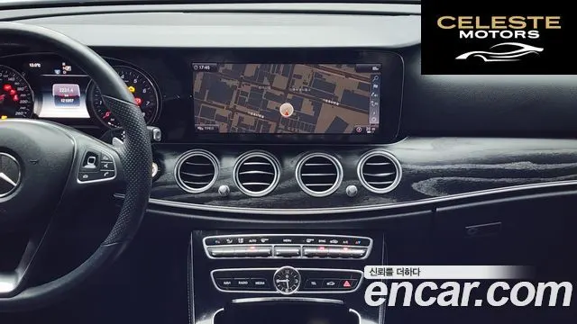 MERCEDES BENZ E-Classe W213 E200 Avantgarde 2018 — photo 14 sur 20