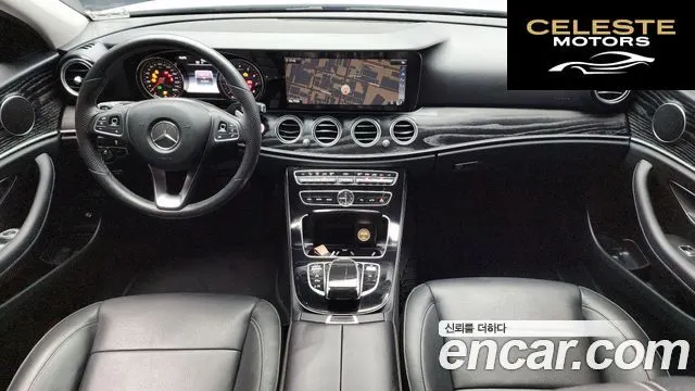 MERCEDES BENZ E-Classe W213 E200 Avantgarde 2018 — photo 7 sur 20