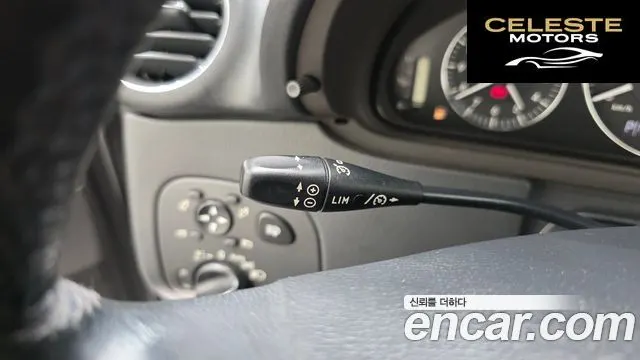 MERCEDES BENZ CLK-Classe C209 CLK320 Cabriolet 2005 — photo 16 sur 20