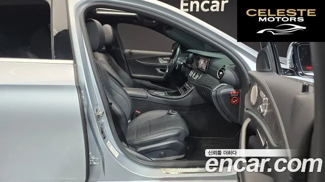 MERCEDES BENZ E-Classe W213 E350 4MATIC Avantgarde 2022 — photo 10 sur 20