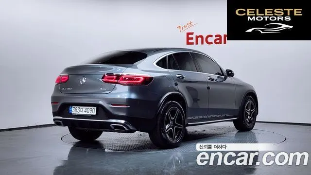 MERCEDES BENZ GLC-Classe X253 GLC300 4MATIC Coupé 2022 — photo 2 sur 20