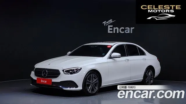 MERCEDES BENZ E-Classe W213 E250 Avantgarde 2023 — photo 1 sur 20