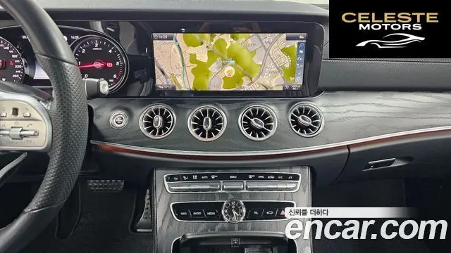MERCEDES BENZ E-Classe W213 E220d Coupé 2019 — photo 16 sur 20