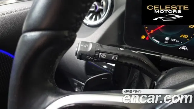 MERCEDES BENZ GLA-Classe H247 GLA220 2021 — photo 17 sur 20