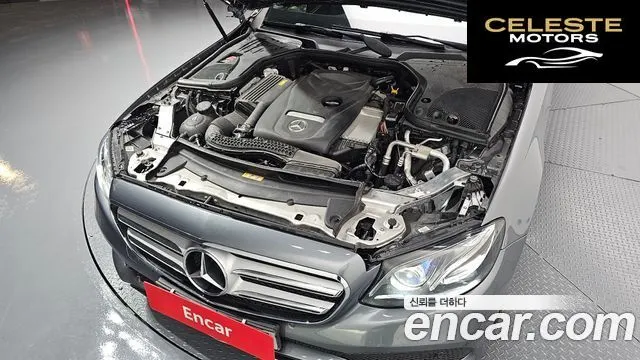 MERCEDES BENZ E-Classe W213 E300 4MATIC Avantgarde 2018 — photo 6 sur 20
