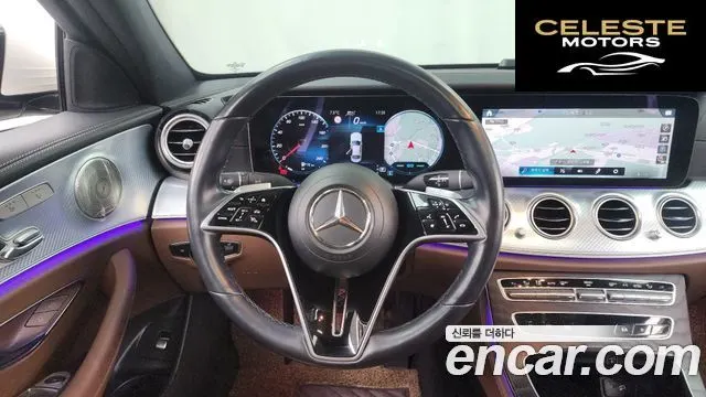 MERCEDES BENZ E-Classe W213 E350 4MATIC Avantgarde 2021 — photo 13 sur 26