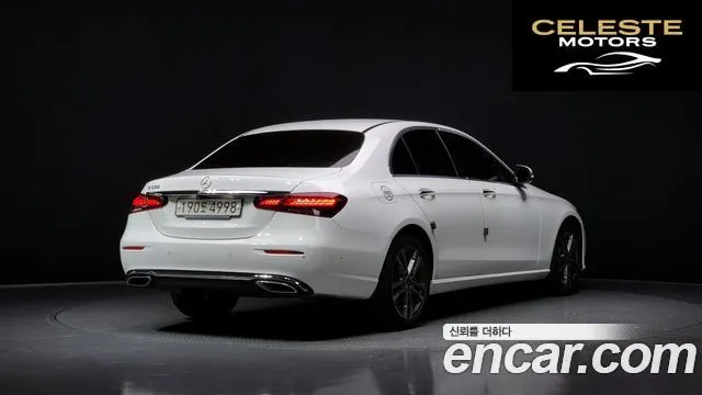 MERCEDES BENZ E-Classe W213 E350 4MATIC Avantgarde 2021 — photo 2 sur 26
