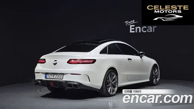MERCEDES BENZ E-Classe W213 E450 4MATIC Coupé 2021 — photo 2 sur 20