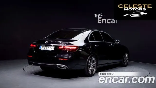 MERCEDES BENZ E-Classe W213 E250 Avantgarde 2023 — photo 2 sur 20