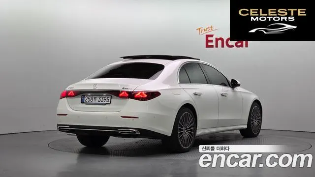 MERCEDES BENZ E-Classe W214 E450 4MATIC 2024 — photo 2 sur 26