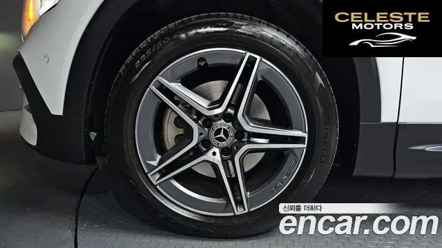 MERCEDES BENZ GLB-Classe X247 GLB250 4MATIC 2022 — photo 5 sur 20