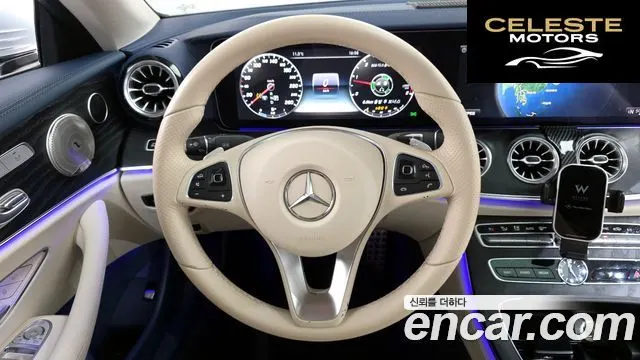MERCEDES BENZ E-Classe W213 E220d Coupé 2017 — photo 13 sur 20