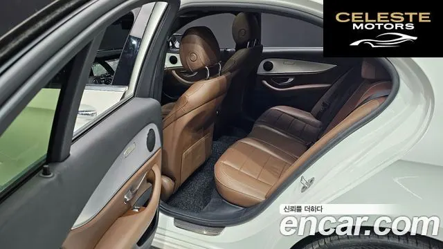 MERCEDES BENZ E-Classe W213 E250 Avantgarde 2021 — photo 12 sur 20