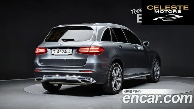 MERCEDES BENZ GLC-Classe X253 GLC300 4MATIC 2019 — photo 2 sur 26
