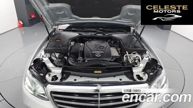 MERCEDES BENZ E-Classe W213 E300 Exclusive 2017 — photo 6 sur 20