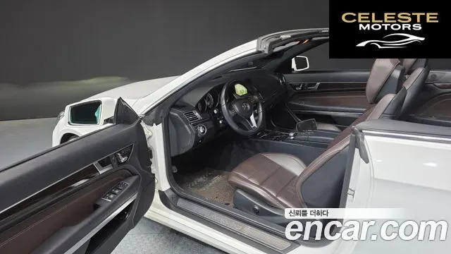 MERCEDES BENZ E-Classe W212 E200 Cabriolet 2014 — photo 10 sur 20