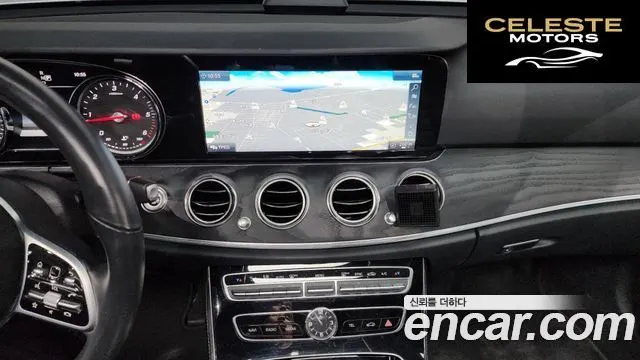 MERCEDES BENZ E-Classe W213 E220d Avantgarde 2019 — photo 14 sur 20