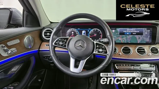 MERCEDES BENZ E-Classe W213 E300 4MATIC Exclusive 2019 — photo 13 sur 20
