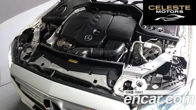 MERCEDES BENZ E-Classe W213 E220d 4MATIC Avantgarde 2017 — photo 6 sur 20