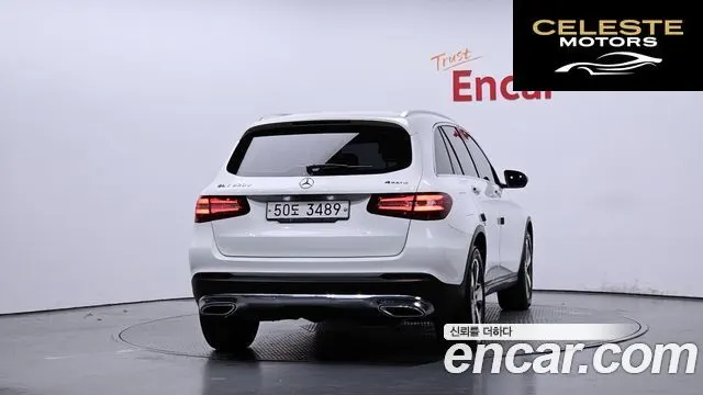 MERCEDES BENZ GLC-Classe X253 GLC220 d 4MATIC Premium 2017 — photo 4 sur 26