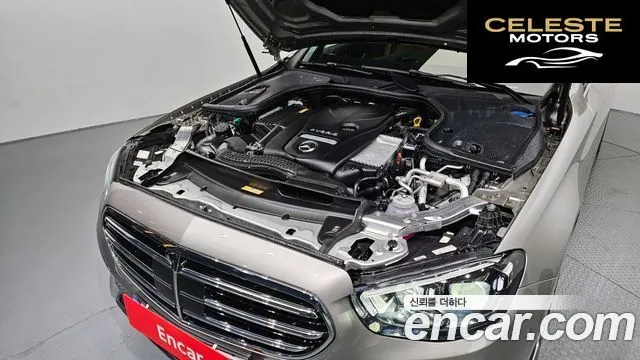 MERCEDES BENZ E-Classe W213 E300e 4MATIC Exclusive 2022 — photo 6 sur 20