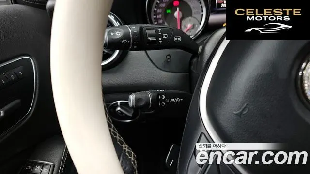 MERCEDES BENZ GLA-Classe X156 GLA200 CDI 4MATIC 2015 — photo 17 sur 20