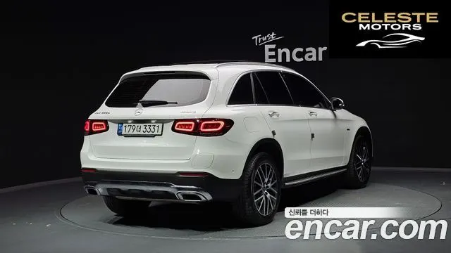MERCEDES BENZ GLC-Classe X253 GLC300e 4MATIC 2021 — photo 2 sur 26