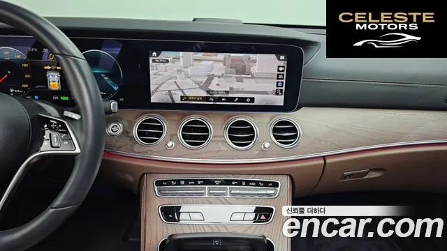 MERCEDES BENZ E-Classe W213 E300e 4MATIC Exclusive 2023 — photo 14 sur 20
