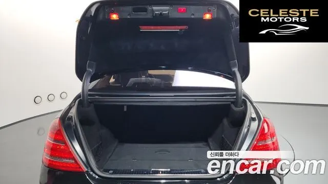 MERCEDES BENZ S-Classe W221 S600L 2011 — photo 20 sur 26