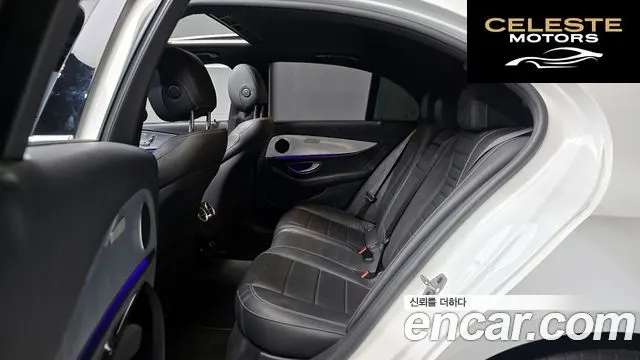 MERCEDES BENZ E-Classe W213 E250 Avantgarde 2020 — photo 12 sur 20