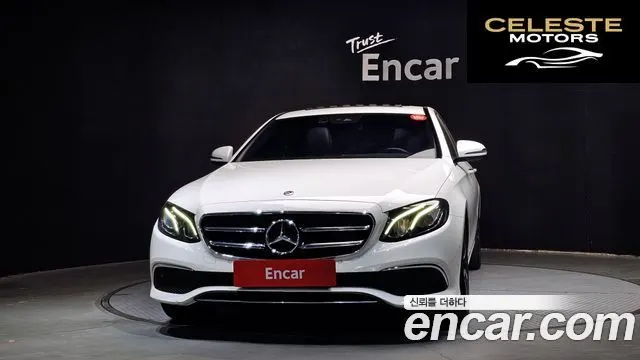MERCEDES BENZ E-Classe W213 E250 Avantgarde 2020 — photo 3 sur 20