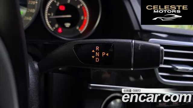 MERCEDES BENZ E-Classe W212 E250 CDI 4MATIC 2014 — photo 9 sur 20