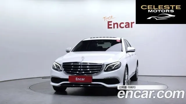 MERCEDES BENZ E-Classe W213 E300 4MATIC Exclusive 2019 — photo 3 sur 26