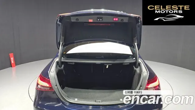 MERCEDES BENZ E-Classe W213 E350 4MATIC Avantgarde 2021 — photo 20 sur 20