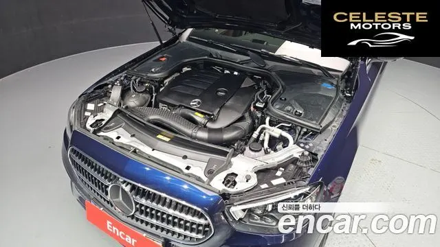 MERCEDES BENZ E-Classe W213 E350 4MATIC Avantgarde 2021 — photo 6 sur 20