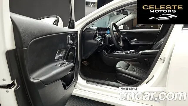 MERCEDES BENZ A-Classe W177 A220 Berline 2020 — photo 10 sur 20