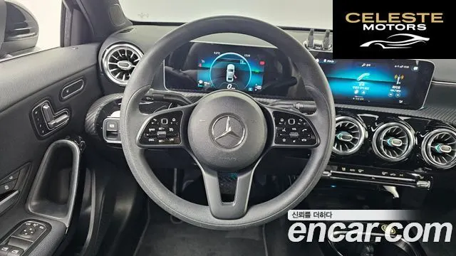 MERCEDES BENZ A-Classe W177 A220 Berline 2020 — photo 13 sur 20