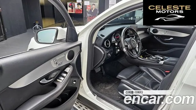 MERCEDES BENZ GLC-Classe X253 GLC220 d 4MATIC Coupé 2018 — photo 10 sur 20