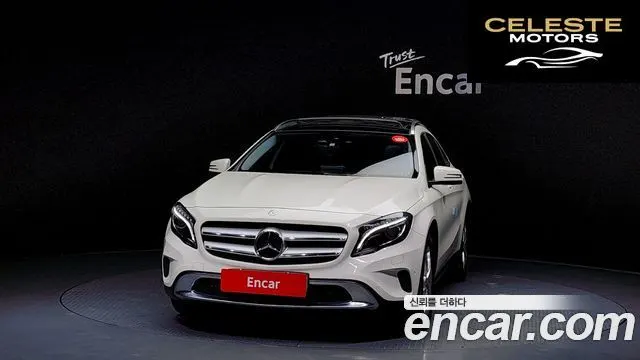 MERCEDES BENZ GLA-Classe X156 GLA200 d 4MATIC 2016 — photo 3 sur 20
